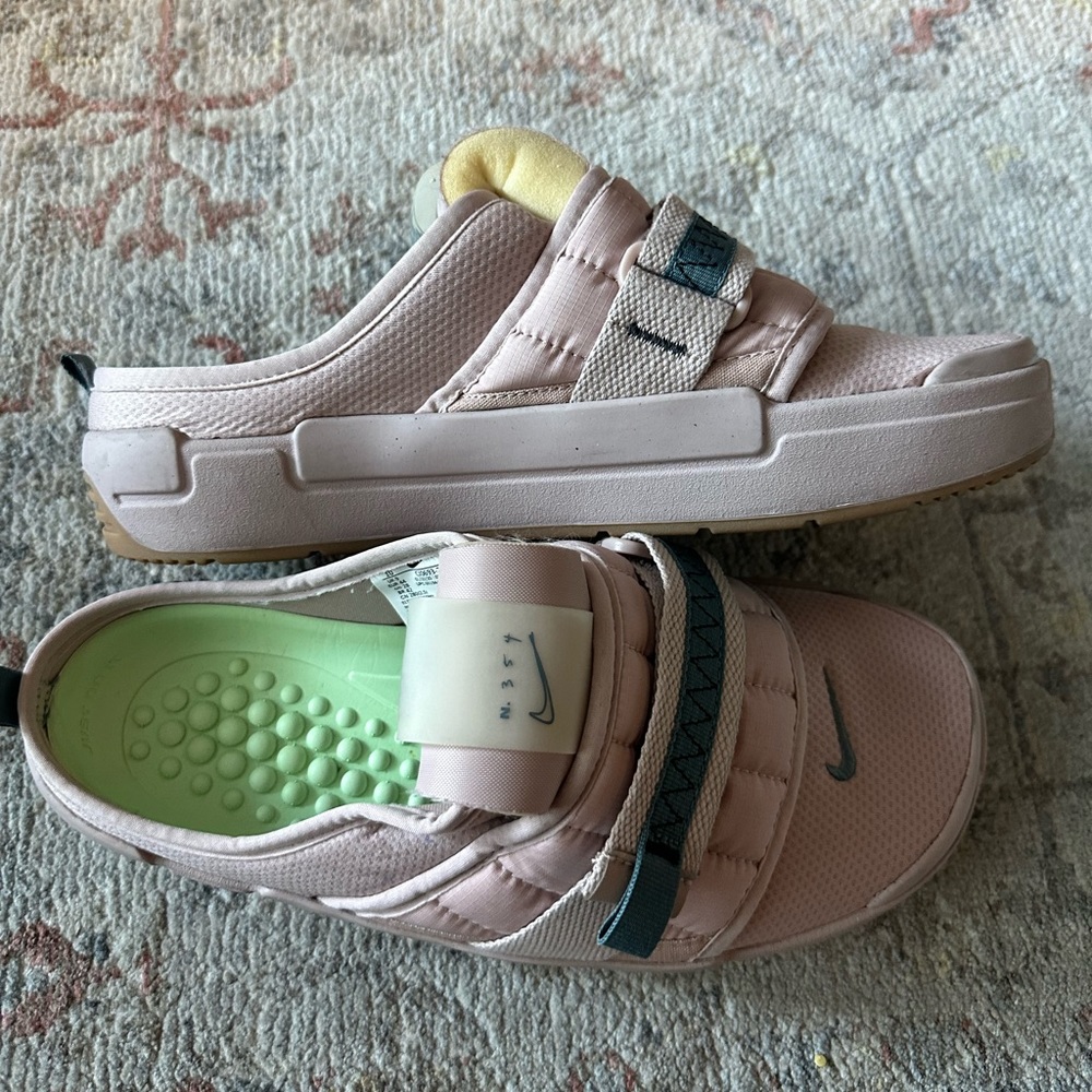 Nike Offline Slip-On Mule size 10